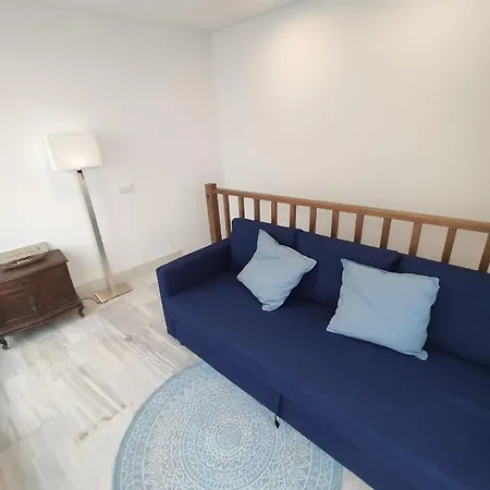 Atico Duplex Tranquilo Vistas Al Mar Centro De Conil Коніль-де-ла-Фронтера